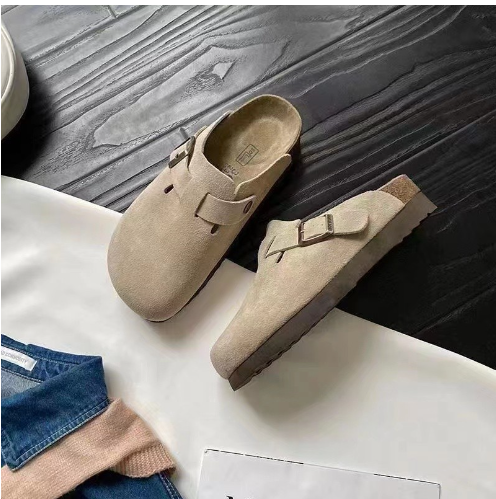 Boston | Suede slip-on clogs with adjustable buckle