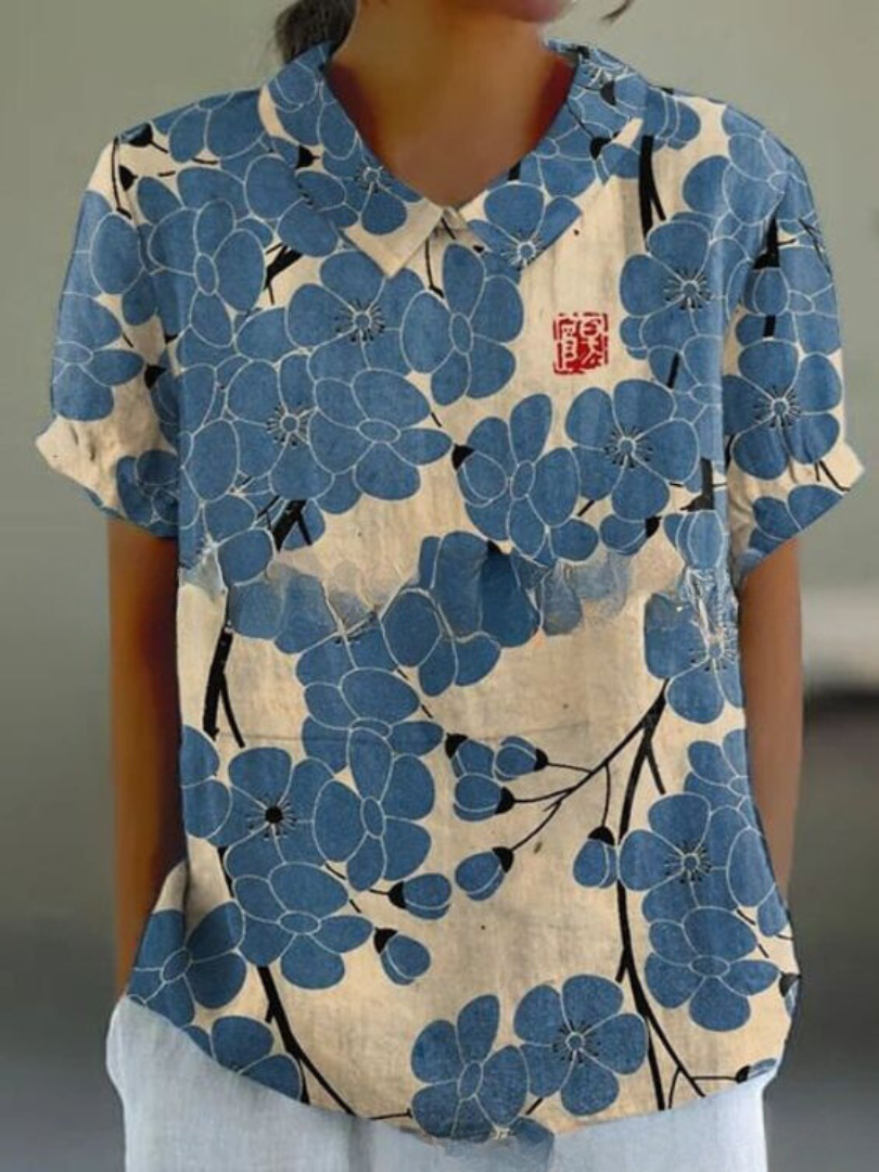 Flora | Vrouwelijke V-hals blouse